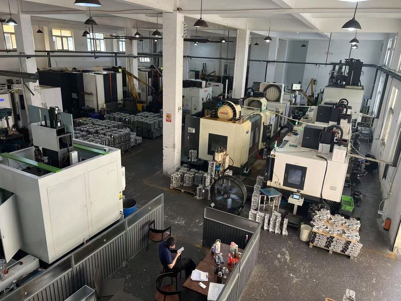 Yimi (Guangzhou) Automotive Parts Co, Ltd dây chuyền sản xuất của nhà sản xuất