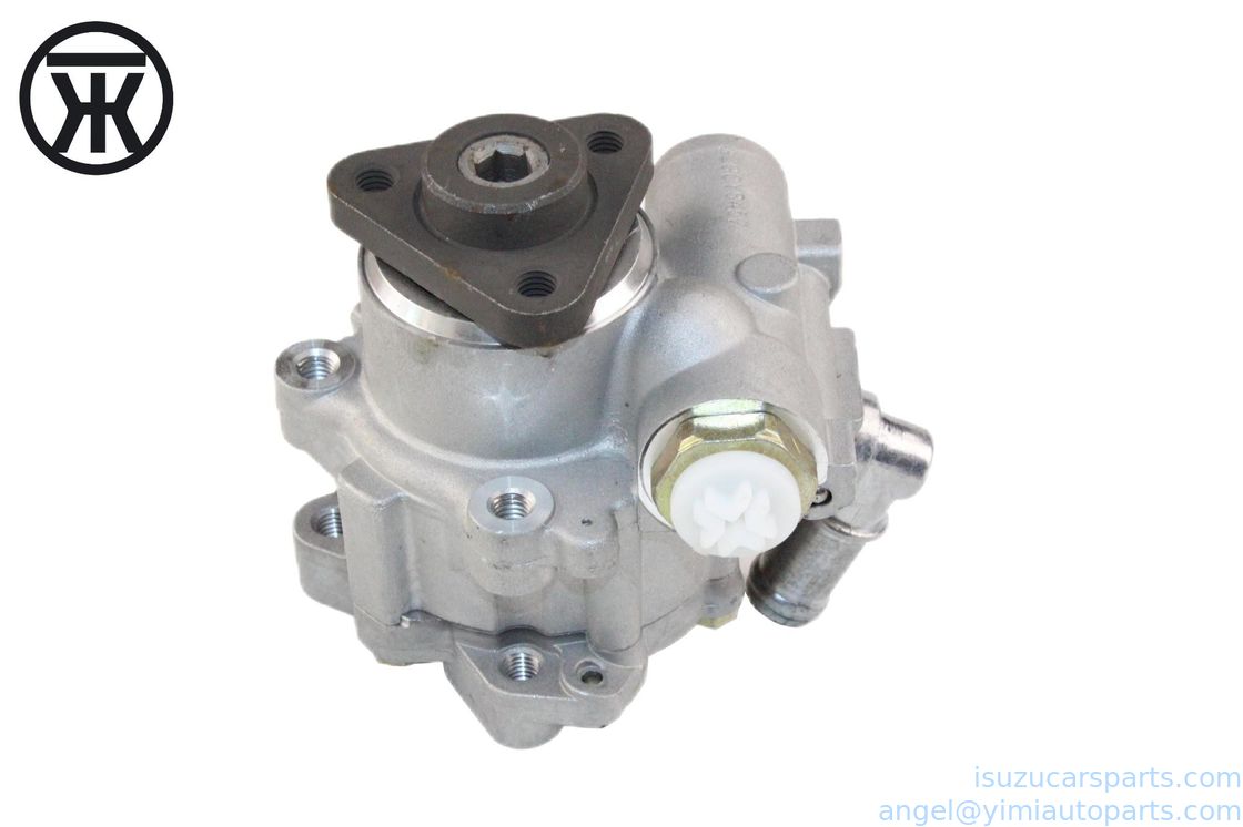 Các bộ phận lái xe tự động ISUZU NKR94 600P PUMP ASM OIL P/S 8970842071 8972470610 8970755840